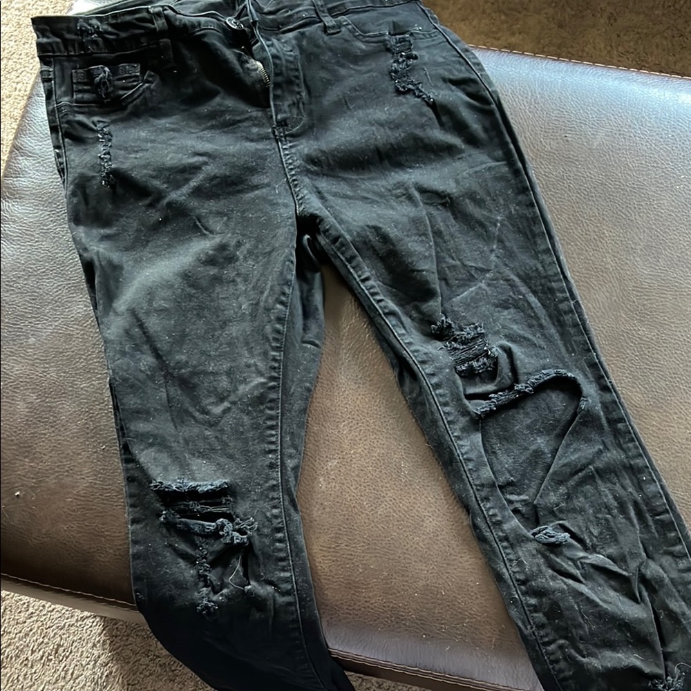 Junior’s Black distressed Jeans, Size 13
